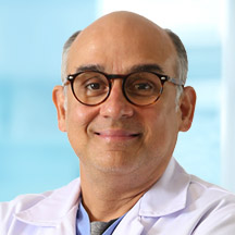Dr. Rafael Adolfo Restrepo Preciado — Médico