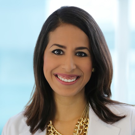 Dr. Ana Carolina Pérez — Médico