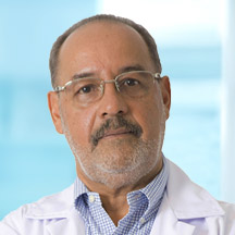 Dr. Ricardo A. Ramsay P. — Médico