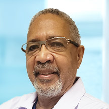 Dr. Samuel Alfonso Edwards Brown — Médico