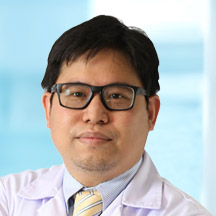 Dr. Stanley Wu Tai — Médico