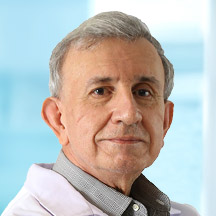 Dr. Viterbo Osorio Espino — Médico