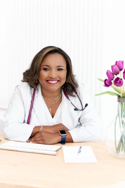 Dr. Katiana Castillo — Médico