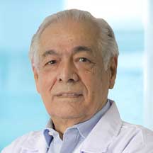 Dr. Antonio Suescum — Médico