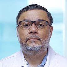 Dr. Wilfredo Sáenz González — Médico