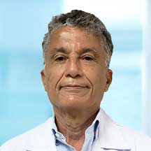 Dr. David Méndez Dutari — Médico