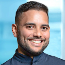 Dr. Erick Santos — Médico