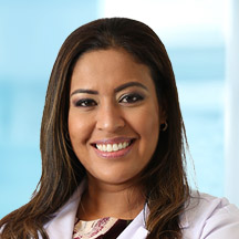 Dr. Lilian Kristel Tang Rodríguez — Médico