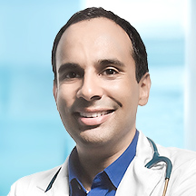 Dr. Manuel Vásquez Vega — Médico