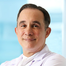Dr. Armando Mocci — Médico