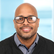 Dr. Arkel González — Médico