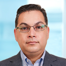 Dr. Carlos Esteban Aguilar Quintero — Médico