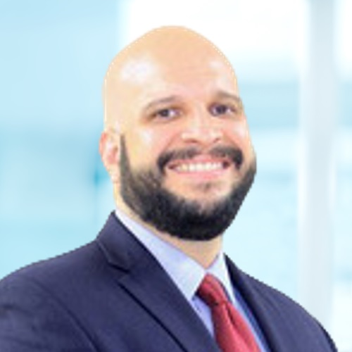 Dr. Isaías Caparó — Médico
