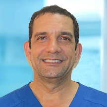 Dr. Ricardo Alberto Donderis Louison — Médico