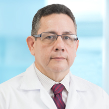 Dr. Efrain Pérez Pinzón — Médico