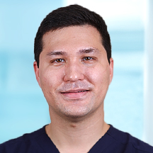 Dr. Rodolfo Alberto Yi Aguilar — Médico