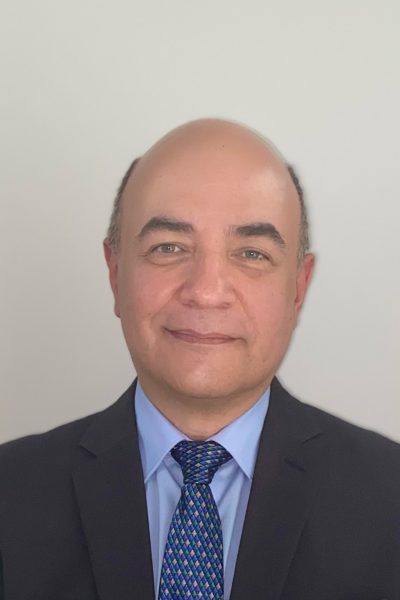 Dr. Iván Abadía — Médico