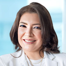 Dr. Erika Judith Muñoz — Médico