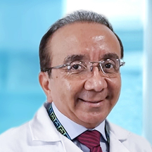 Dr. Erides Vergara — Médico