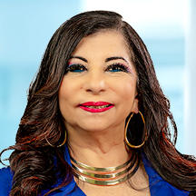 Dr. Mireya Alvear — Médico