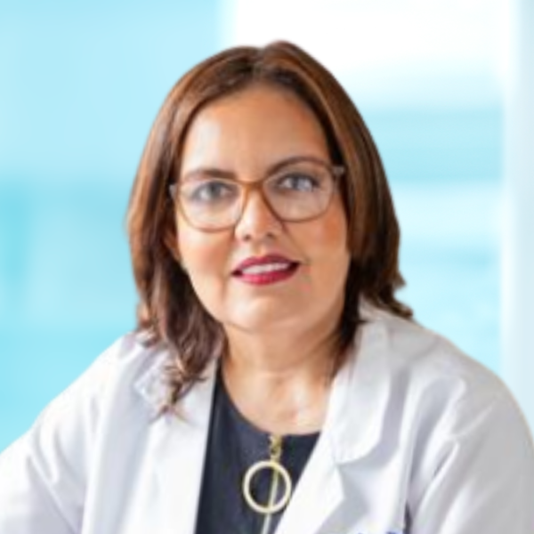 Dr. Fanny McPherson — Médico