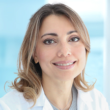 Dr. Leysa Cristina Rosas — Médico