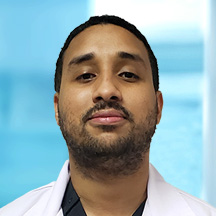 Dr. Martín Alpirez Díaz — Médico