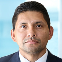 Dr. José Leonardo González. — Médico