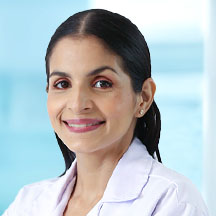 Dr. Aileen L. Martínez Sáenz — Médico