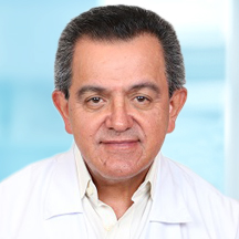 Dr. Bolivar Domínguez — Médico