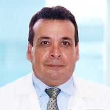 Dr. Ricardo Ariel Chanis Aguila — Médico