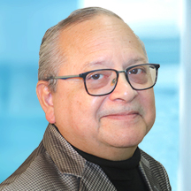 Dr. Rey Luque — Médico