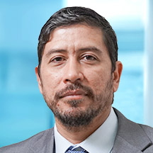 Dr. Alex E. Montero Osorio — Médico