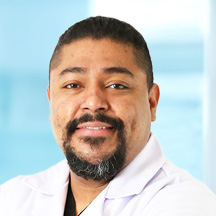 Dr. Aquilino Mitre Sánchez — Médico