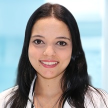 Dr. Claudia González — Médico