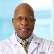 Dr. Osmond Nicholas — Médico