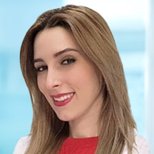 Dr. Elena Natalie Pérez M. — Médico