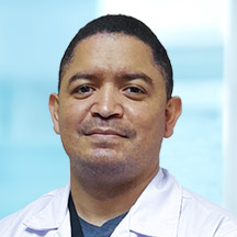 Dr. Marcelino González Góndola — Médico