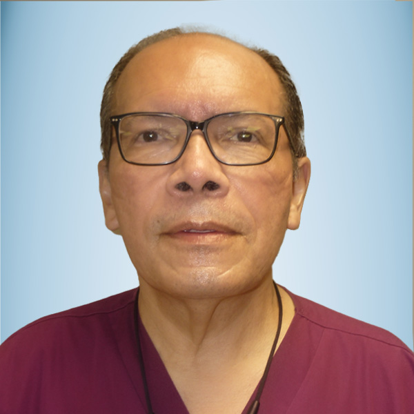 Dr. Jorge Arosemena — Médico