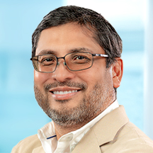 Dr. Dimas Ariel Quiel Rodríguez — Médico