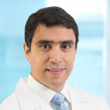 Dr. Rogelio Moreno — Médico