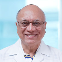 Dr. Rubén Villalaz — Médico