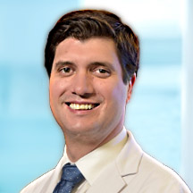 Dr. Mario Vega Croker — Médico