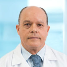 Dr. Ricardo Antonio Bullen De León — Médico
