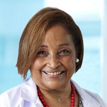 Dr. Xiomara Meneses — Médico