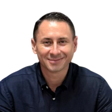 Elmer Martínez González — Corredor De Bienes Raíces