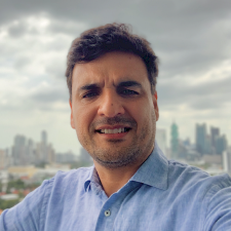 Gabriel L. Favaro — Corredor De Bienes Raíces