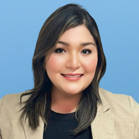 Karen Lorena Pitty Grajales — Corredor De Bienes Raíces