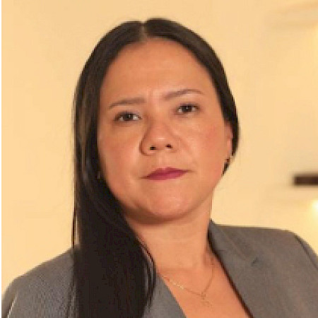 Marijulia E. Moreno Torres — Corredor De Bienes Raíces
