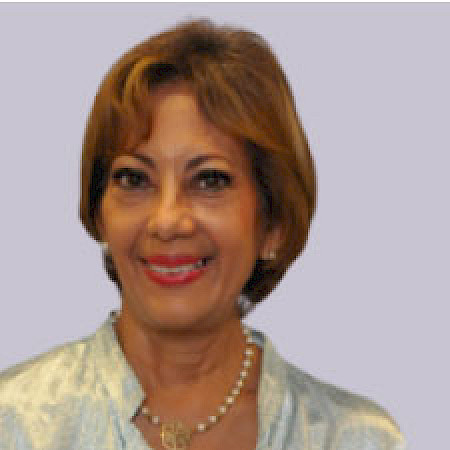 Sara Ruth R. de Tribaldos — Corredor De Bienes Raíces